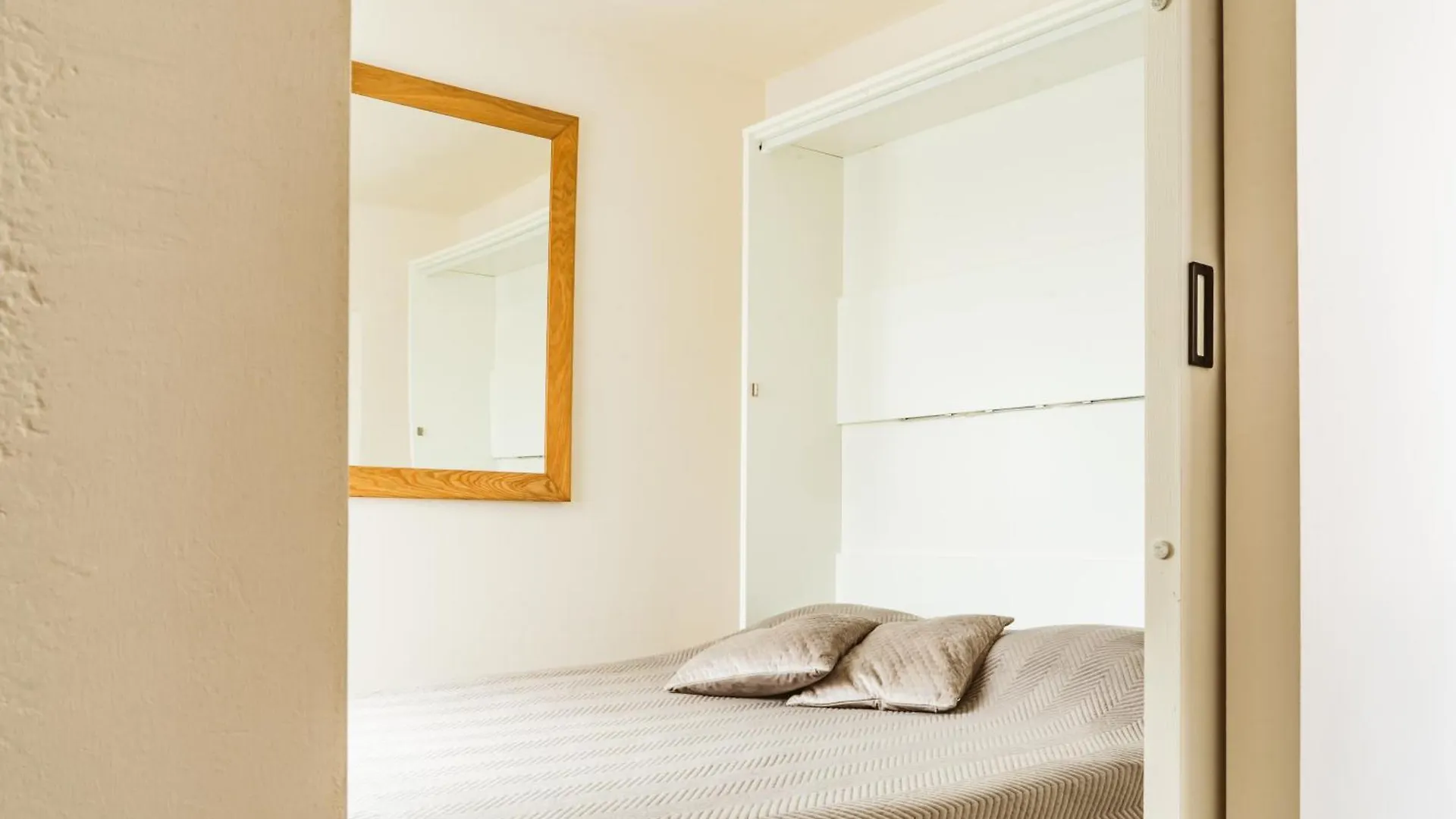 Helena Terras Penthouse Apartment Ostend